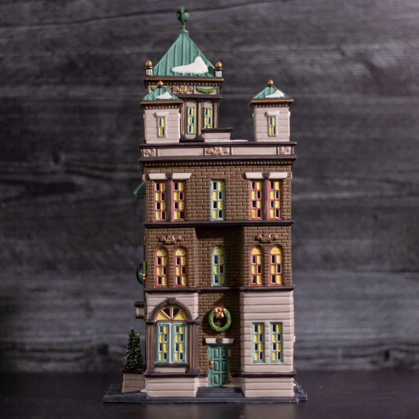 The City Globe