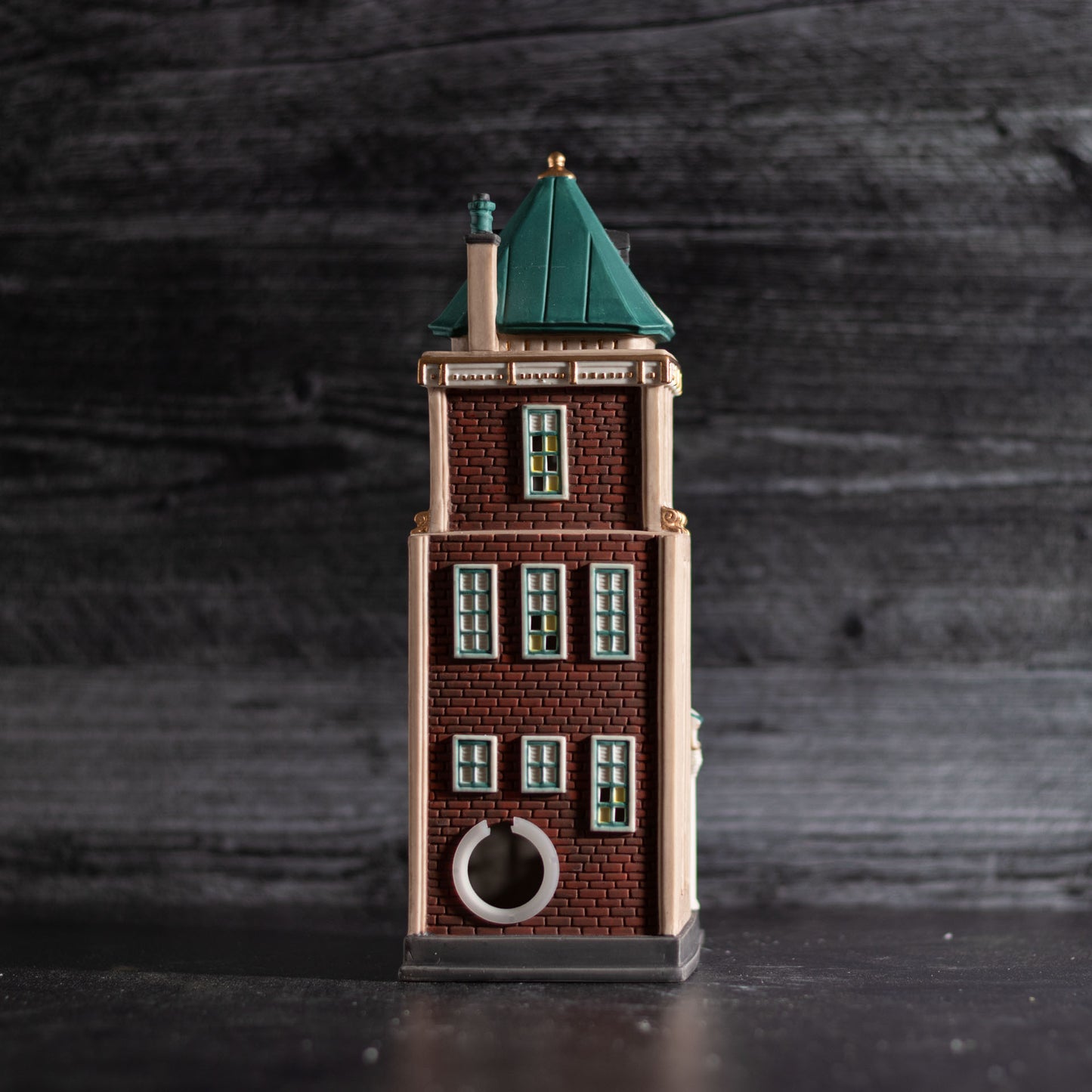 Brokerage House