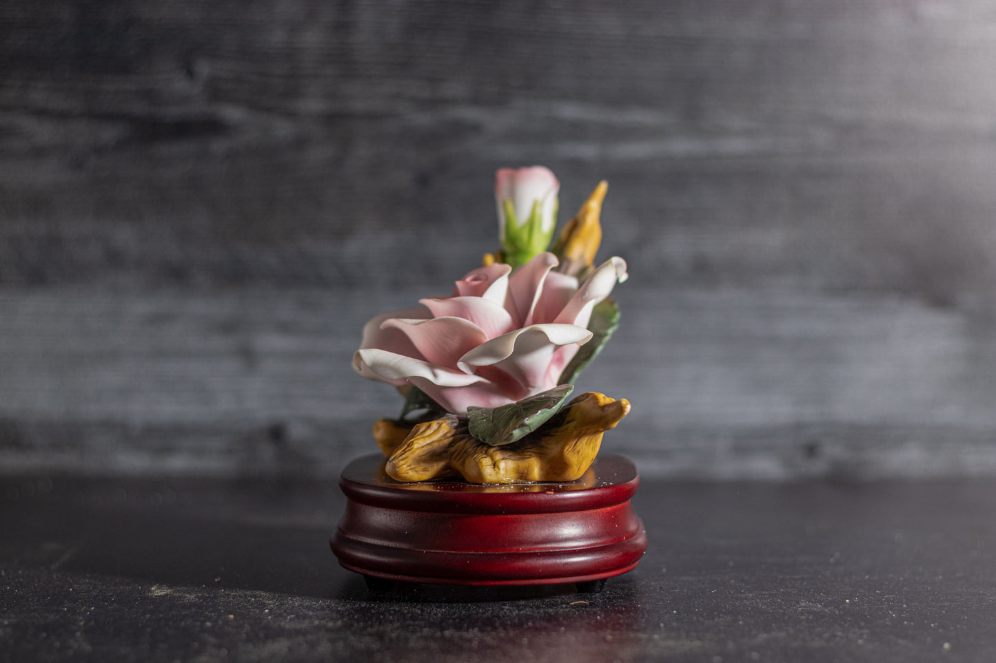 San Francisco Music Box Company Double Pink Roses Music Box