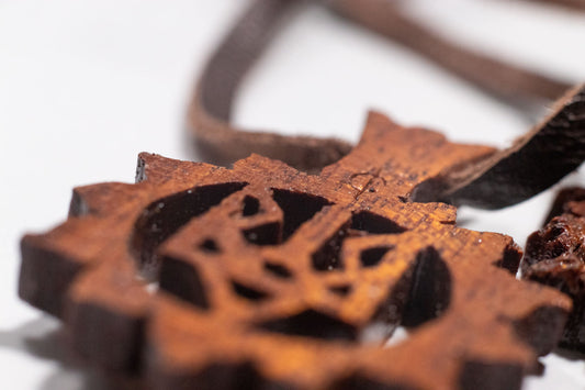 Wood Necklace #01 WN03-BR-UKI
