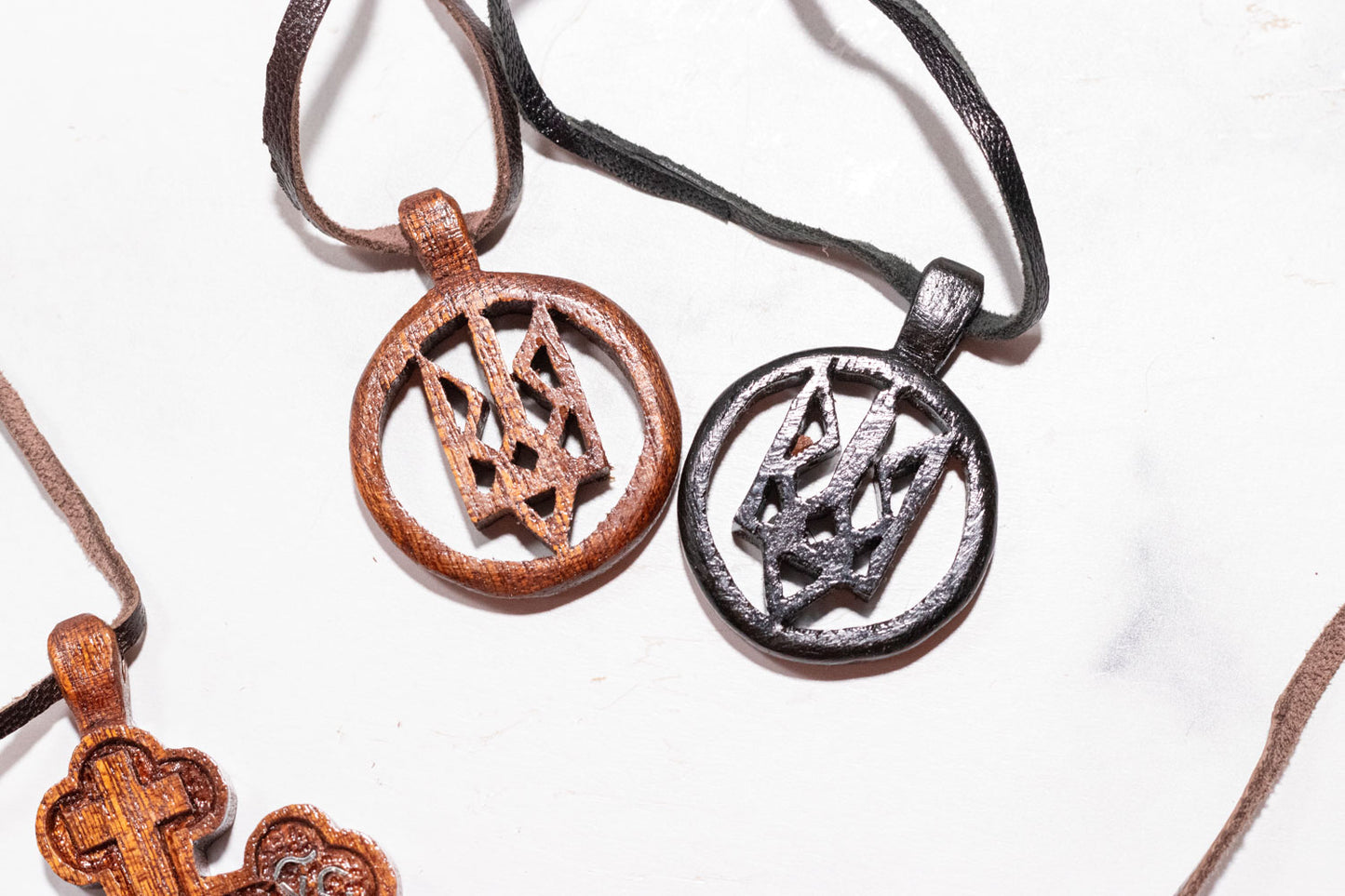 Wood Necklace #02 Black and Brown WN04-BK-BR-UKI